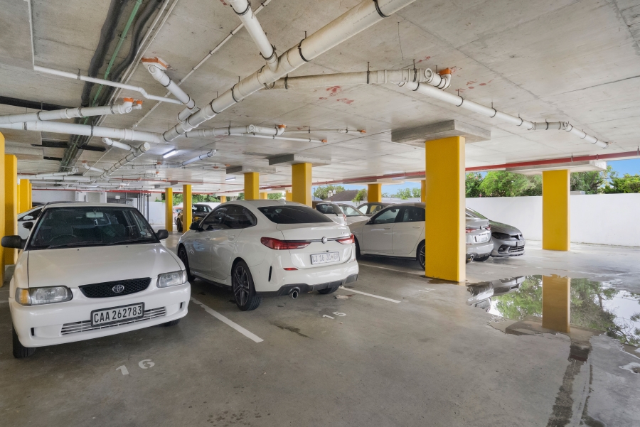 1 Bedroom Property for Sale in Mowbray Western Cape